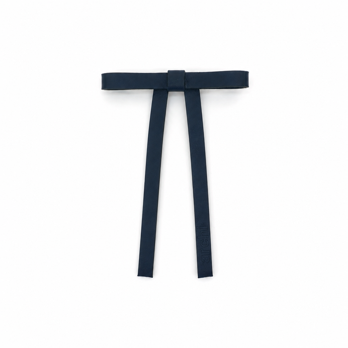 clip leather embossed bow - navy