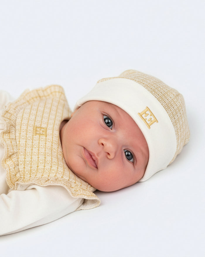 hat logo printed beanie - snow white-012