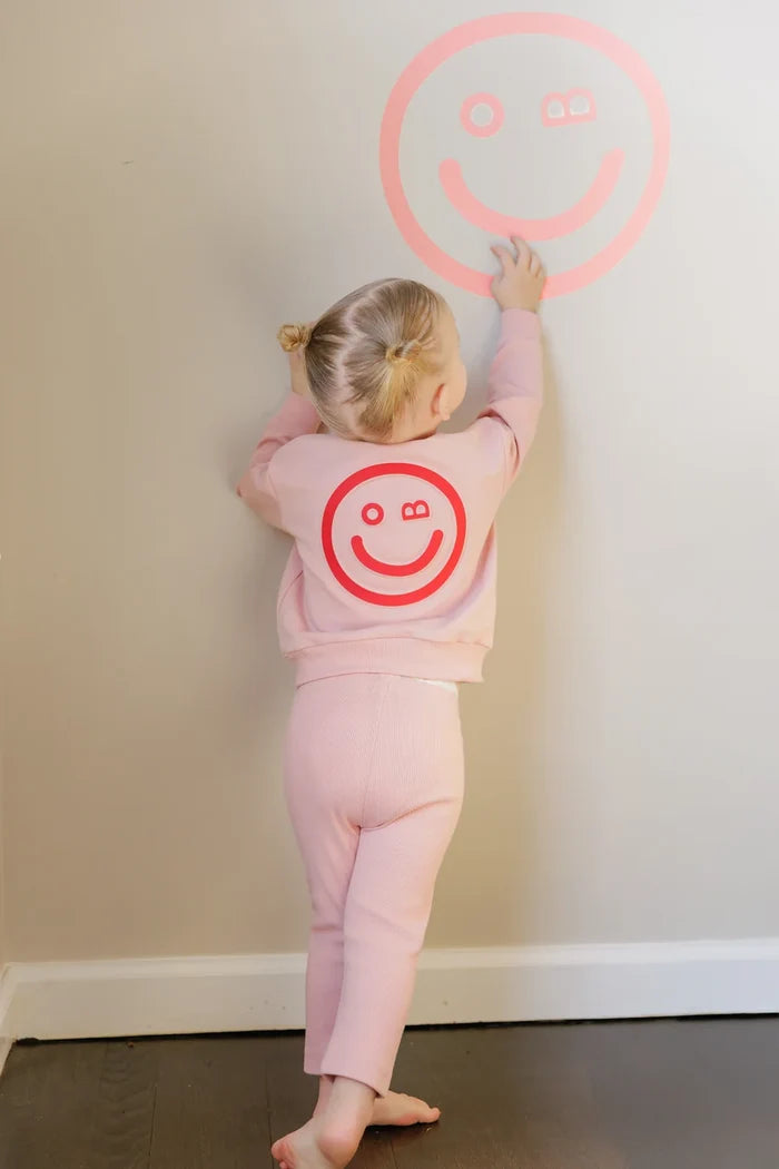 set outfit embossed smiley sweatshirt and leggings - pink